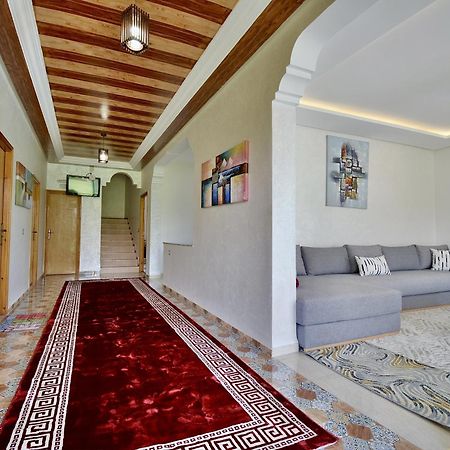 Ferme De Vacances Avec Une Grande Villa A Marrakech Marrákes Kültér fotó