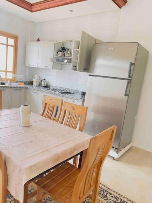 Ferme De Vacances Avec Une Grande Villa A Marrakech Marrákes Kültér fotó