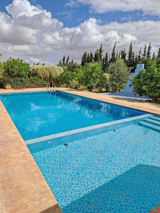 Ferme De Vacances Avec Une Grande Villa A Marrakech Marrákes Kültér fotó