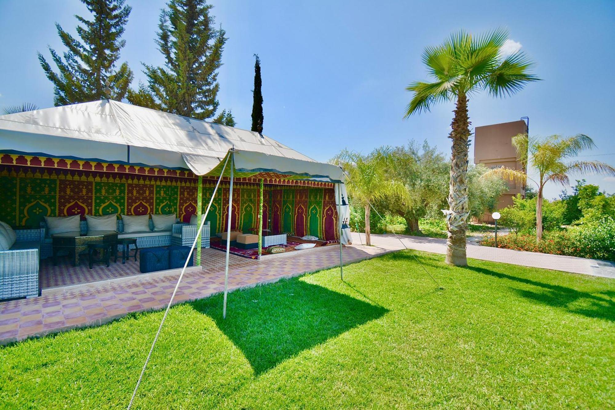 Ferme De Vacances Avec Une Grande Villa A Marrakech Marrákes Kültér fotó