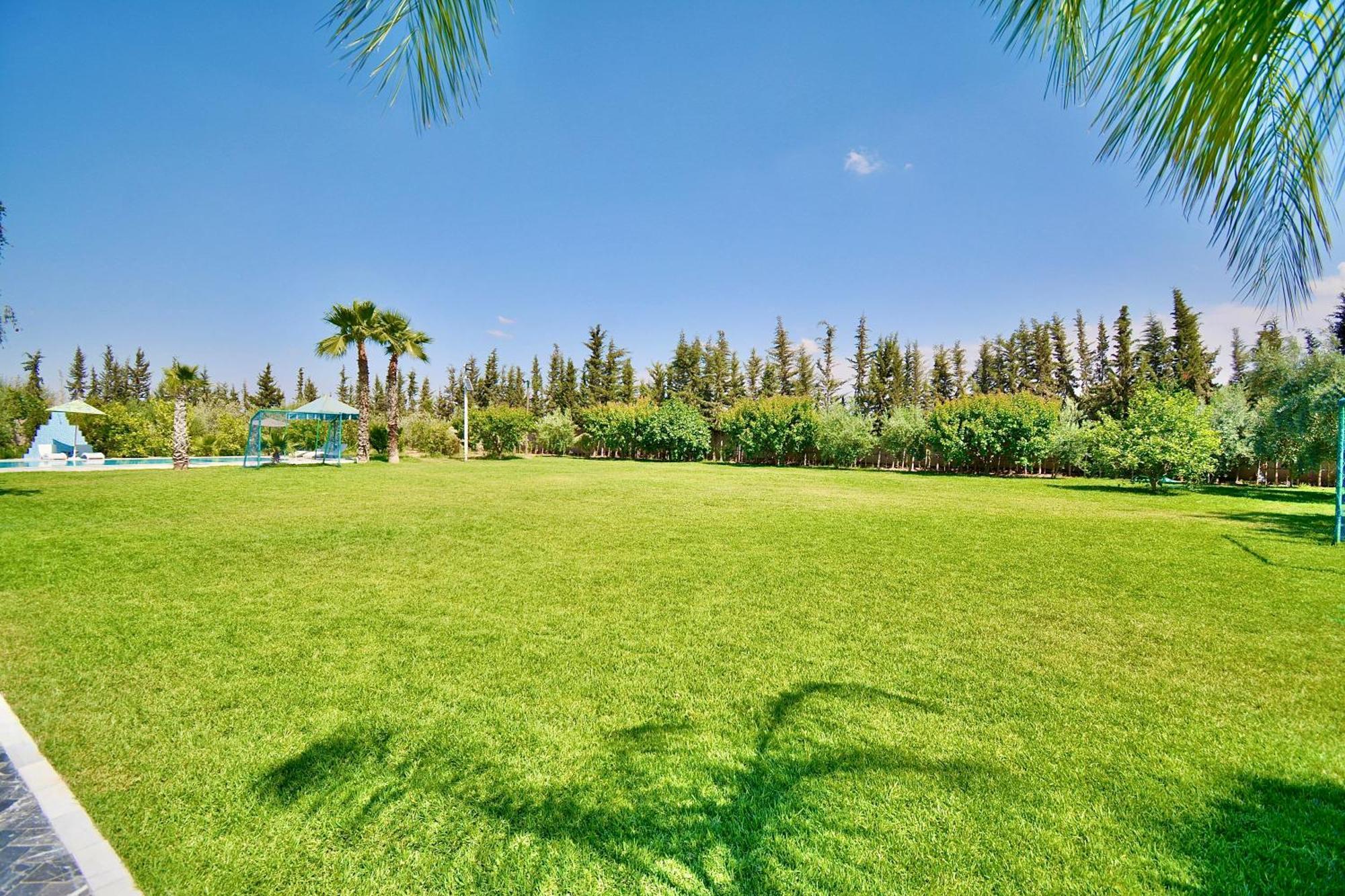 Ferme De Vacances Avec Une Grande Villa A Marrakech Marrákes Kültér fotó
