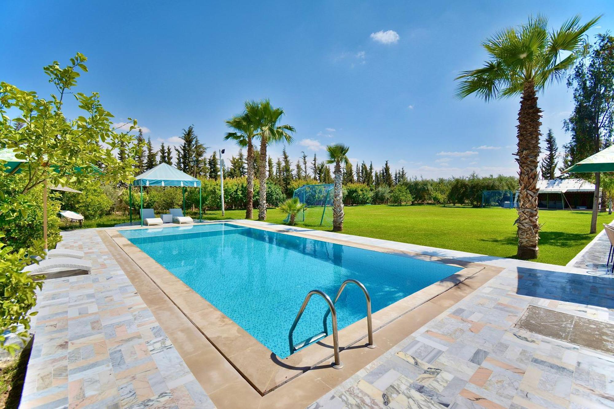 Ferme De Vacances Avec Une Grande Villa A Marrakech Marrákes Kültér fotó